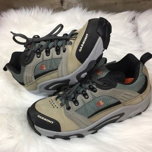WOMEN'S GARMONT HIKING TRAIL SHOES